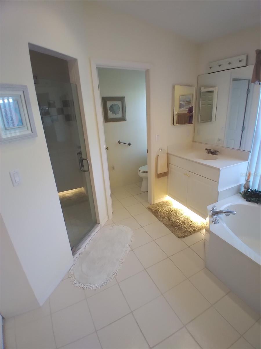 Image 22 of 28 For 7476 Eleanor Circle