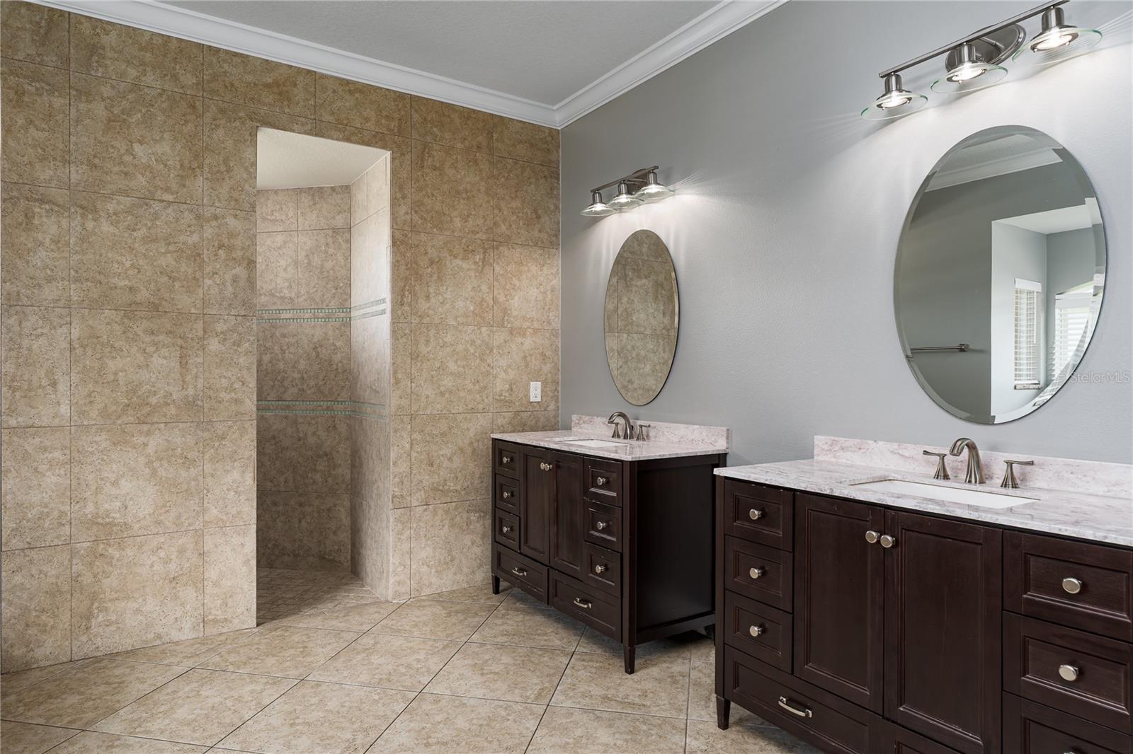 Image 19 of 51 For 15006 21st Avenue E