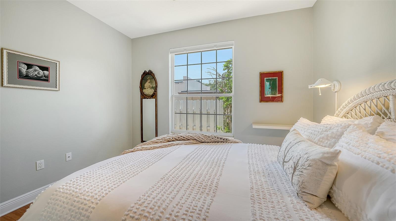 Image 36 of 67 For 1864 Goldenrod Street