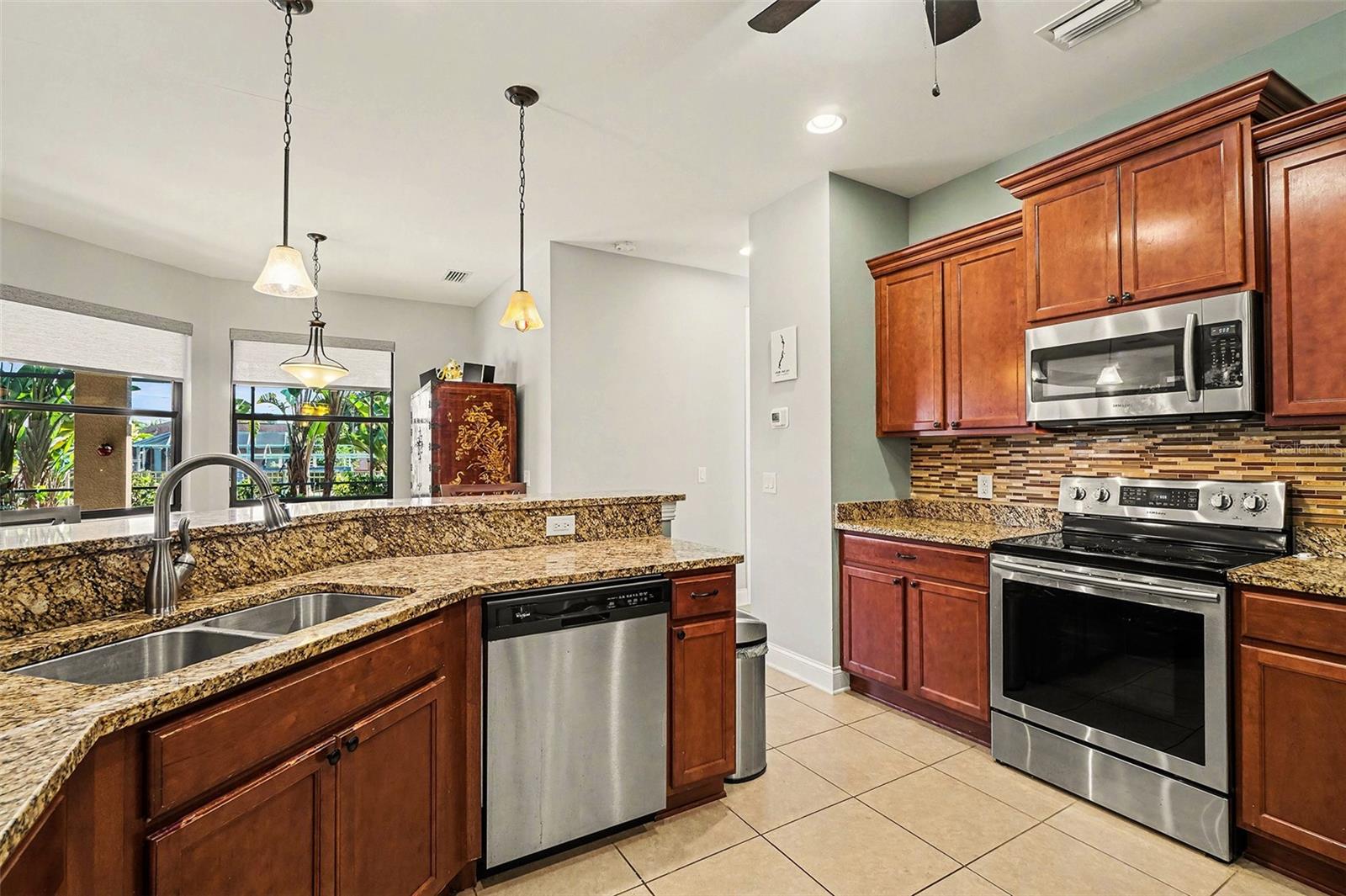 Image 12 of 34 For 2127 17th Place