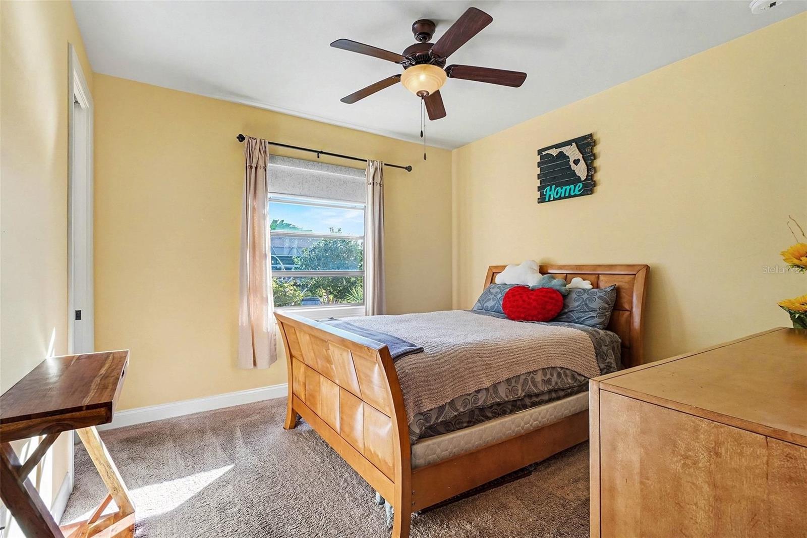 Image 18 of 34 For 2127 17th Place