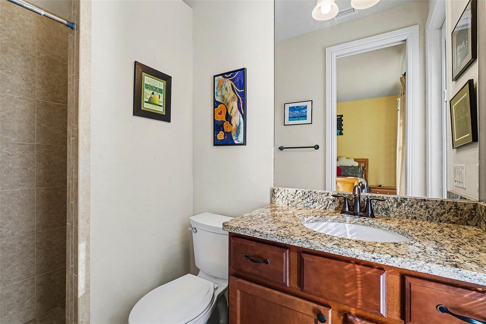 Image 19 of 34 For 2127 17th Place