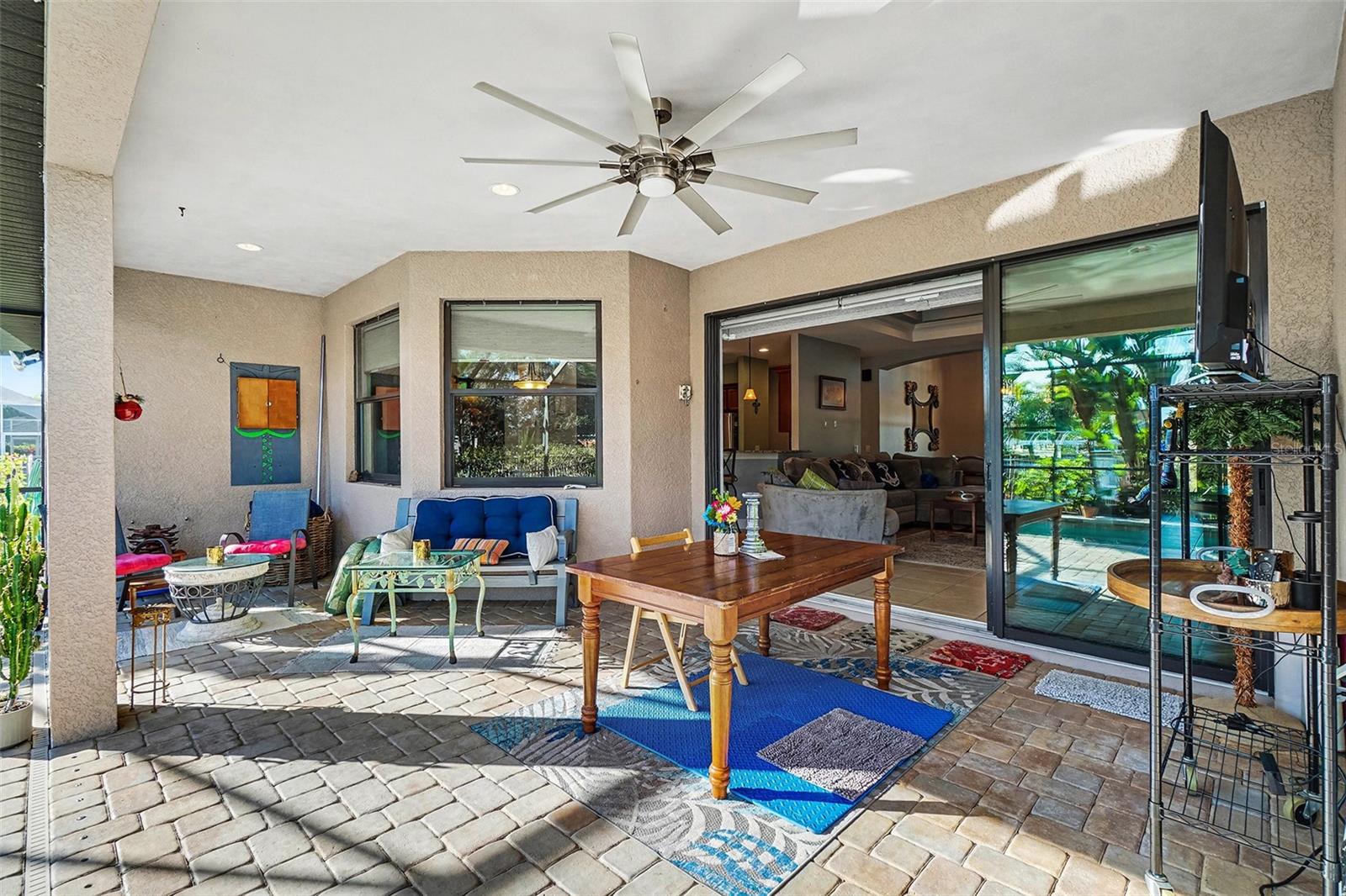 Image 24 of 34 For 2127 17th Place