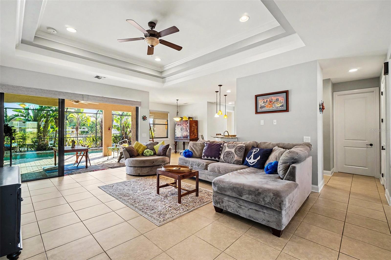 Image 5 of 34 For 2127 17th Place