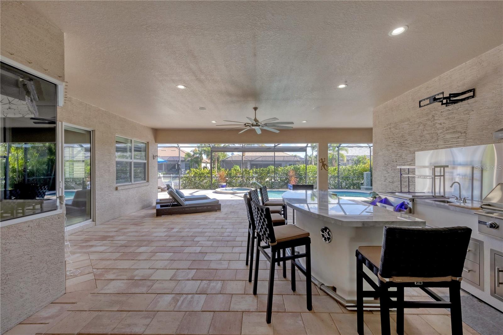 Image 10 of 66 For 575 Fore Drive