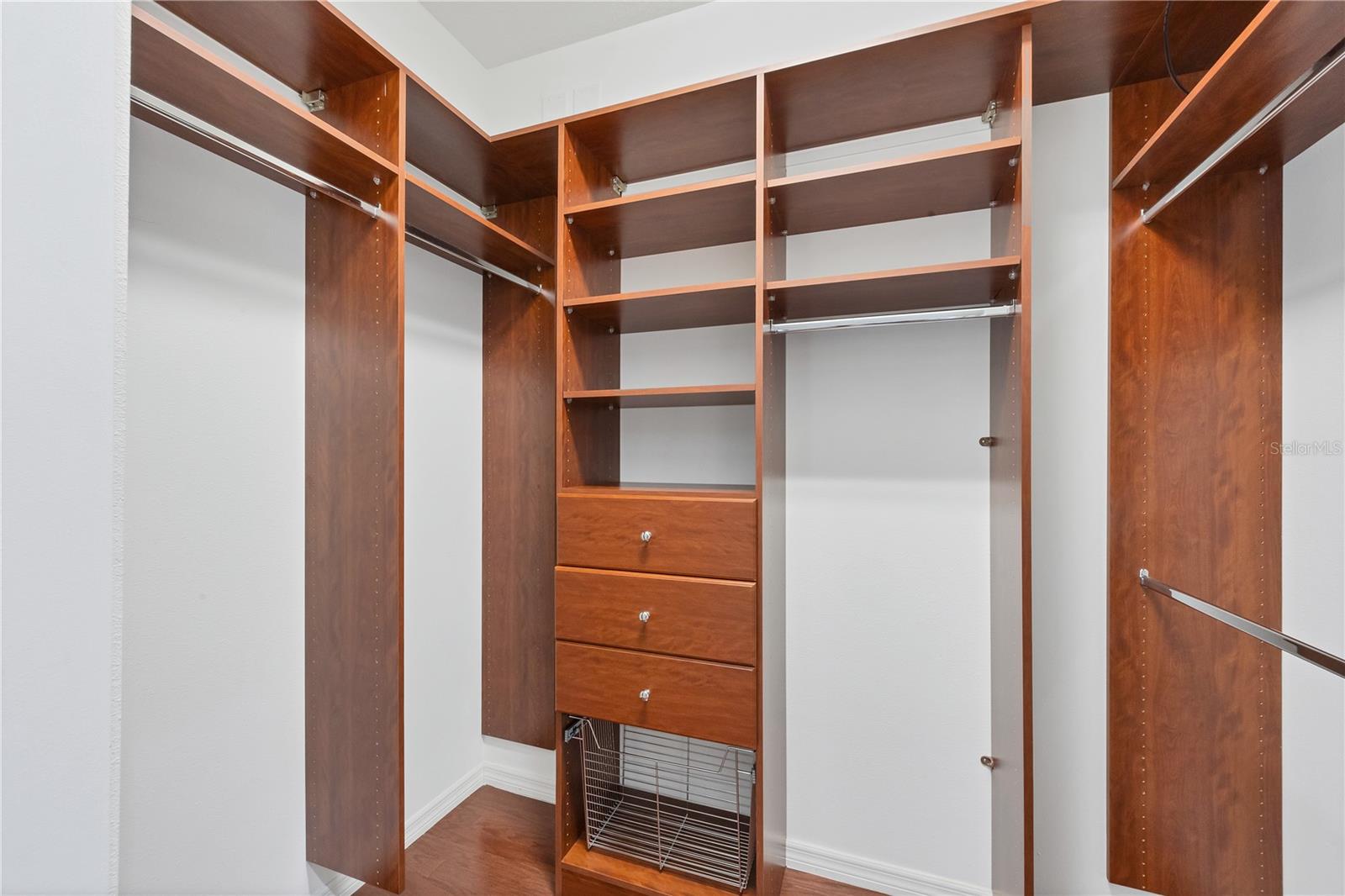 Image 26 of 66 For 575 Fore Drive