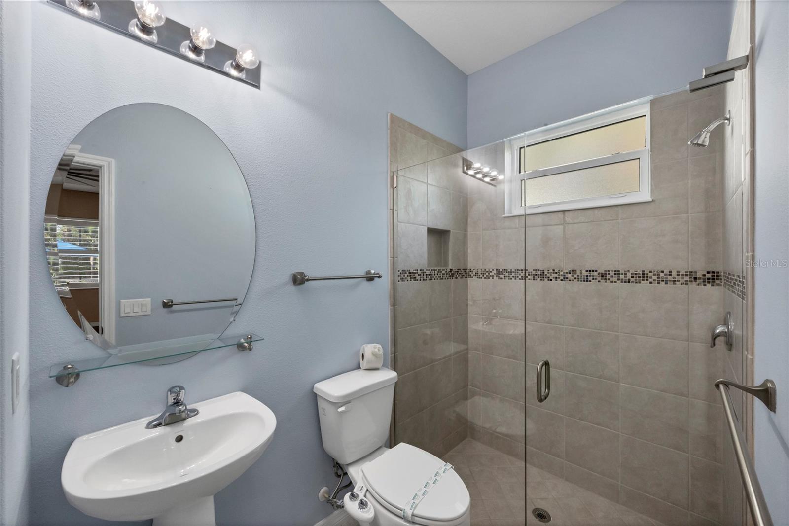 Image 32 of 66 For 575 Fore Drive