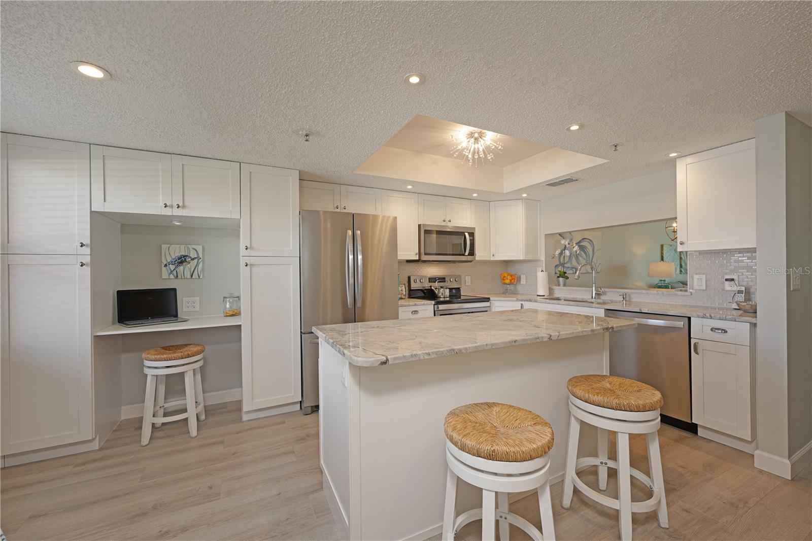 Image 14 of 50 For 6501 Stone River Road 205