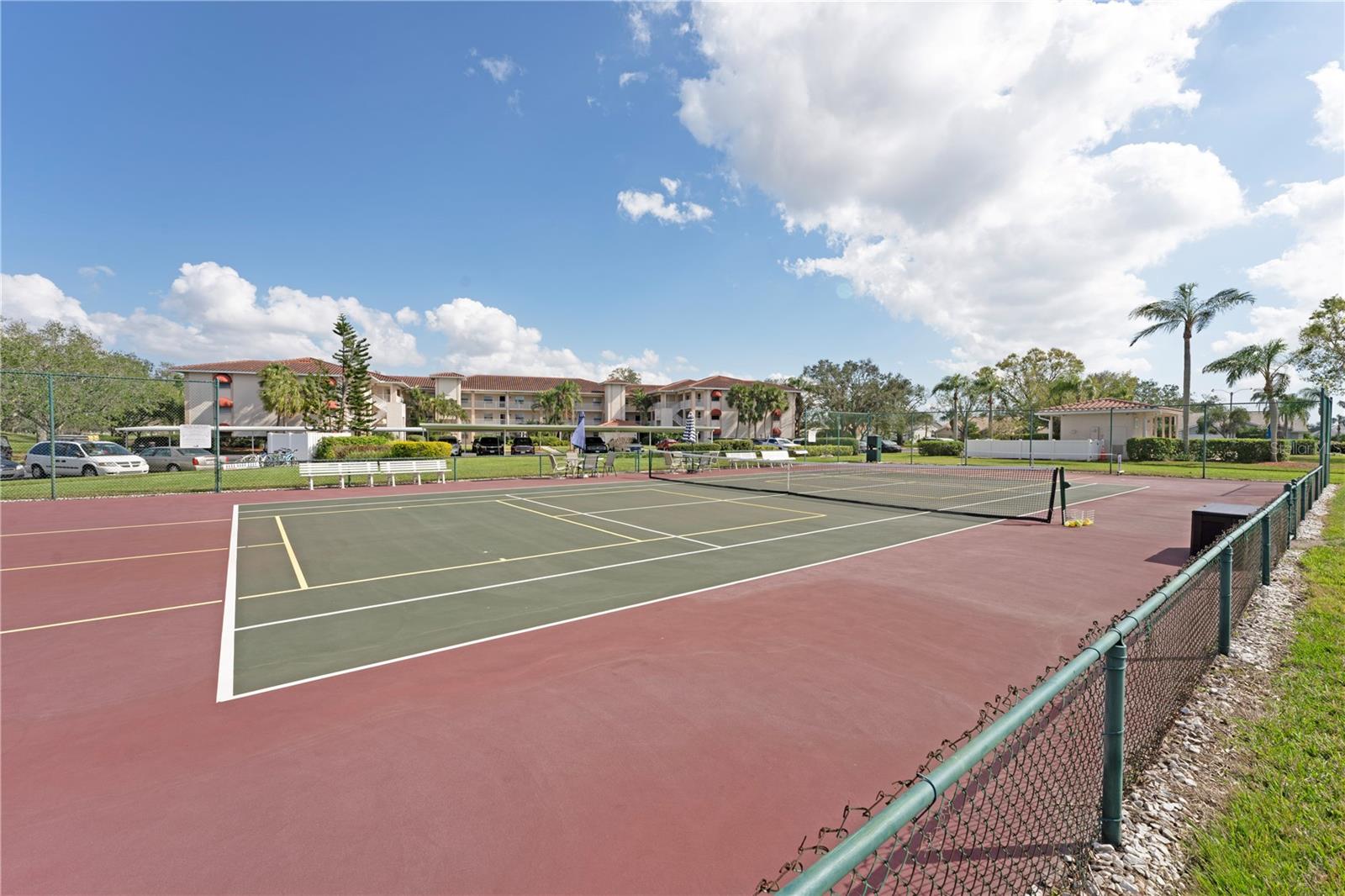 Image 26 of 50 For 6501 Stone River Road 205