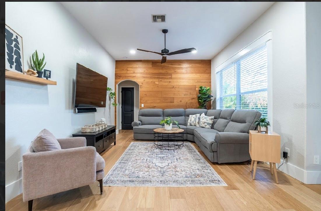 Image 10 of 25 For 14474 Mcgraw Avenue