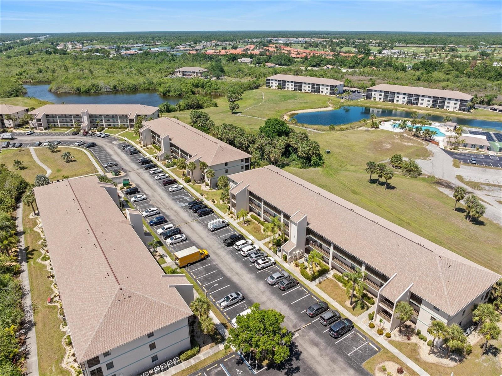 Image 45 of 56 For 175 Kings Highway 428