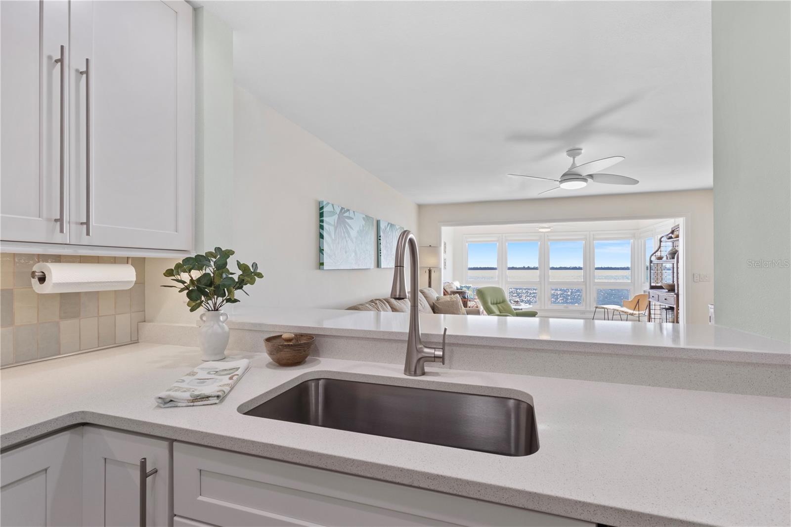 Image 41 of 100 For 58 Tidy Island Boulevard