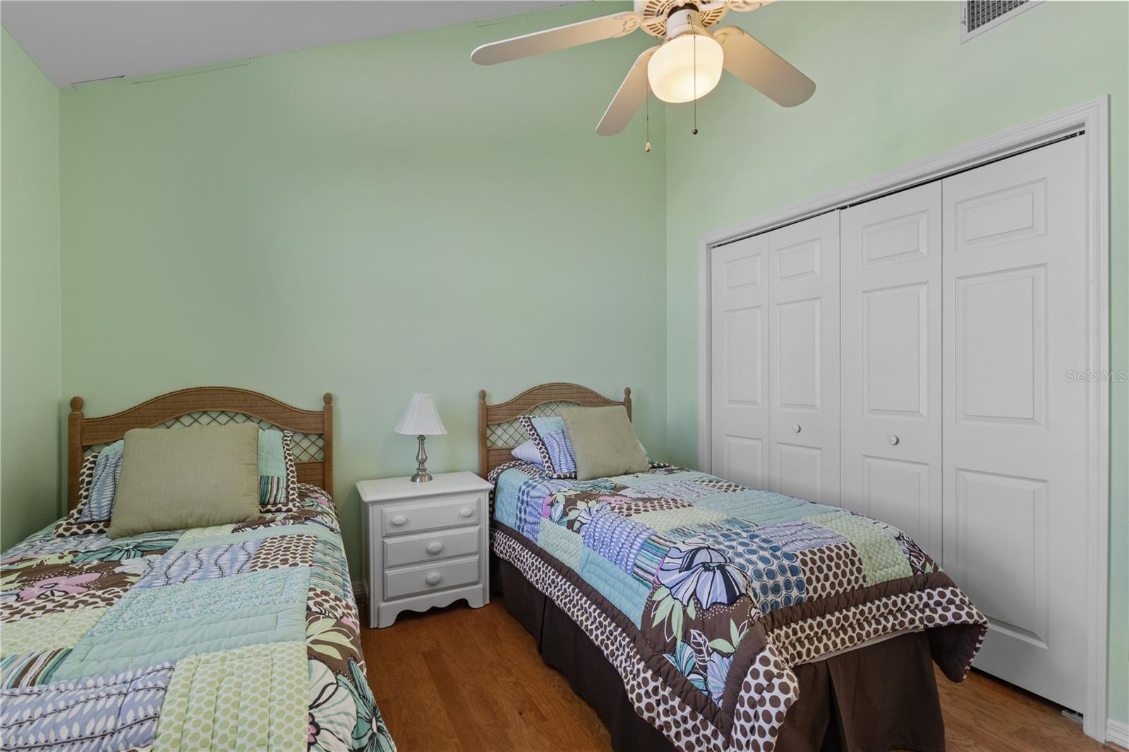 Image 62 of 100 For 58 Tidy Island Boulevard