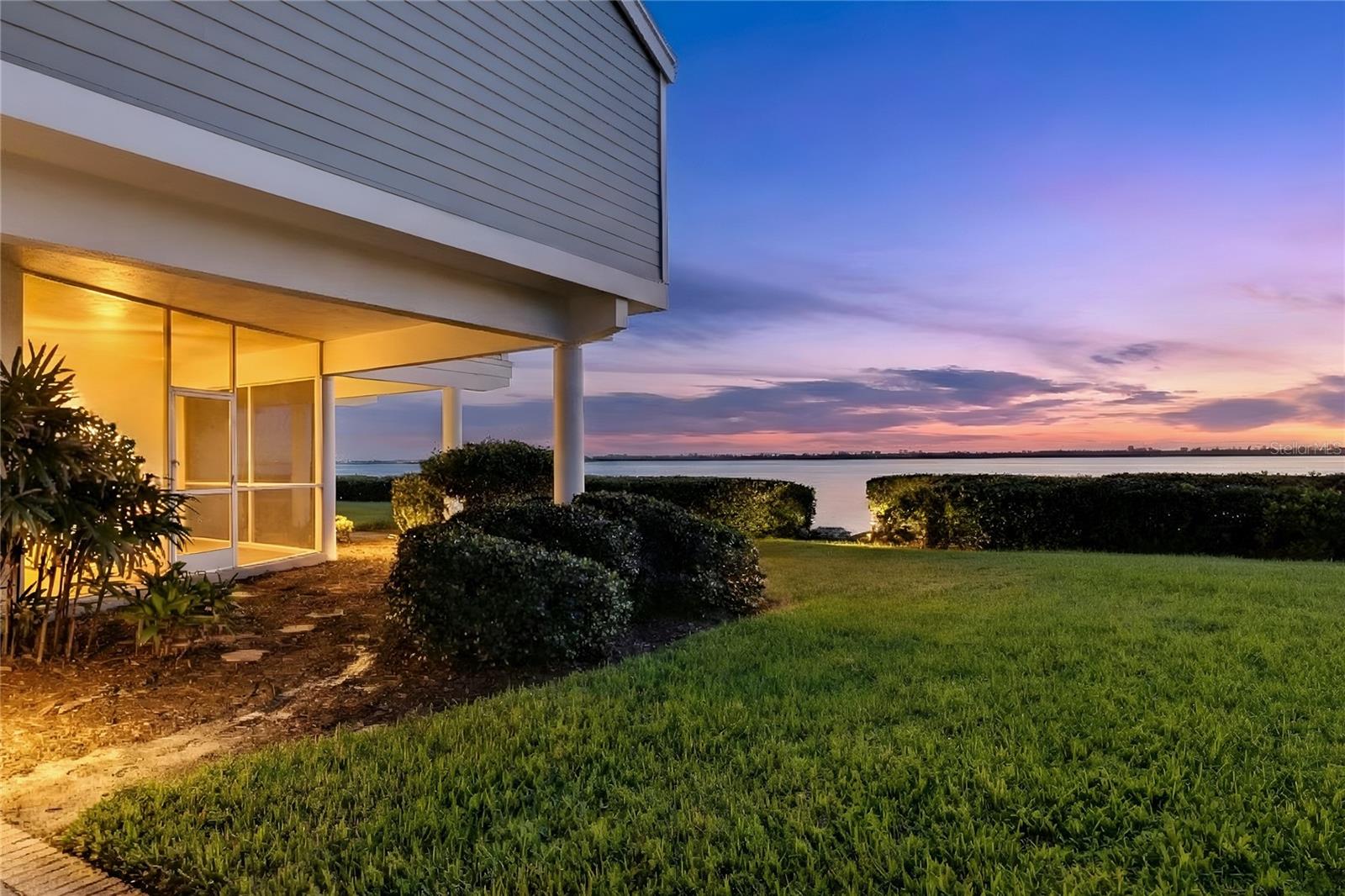 Image 67 of 100 For 58 Tidy Island Boulevard