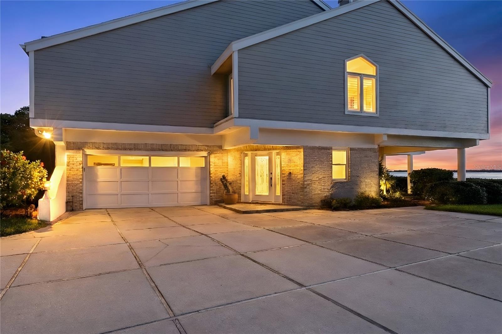 Image 69 of 100 For 58 Tidy Island Boulevard