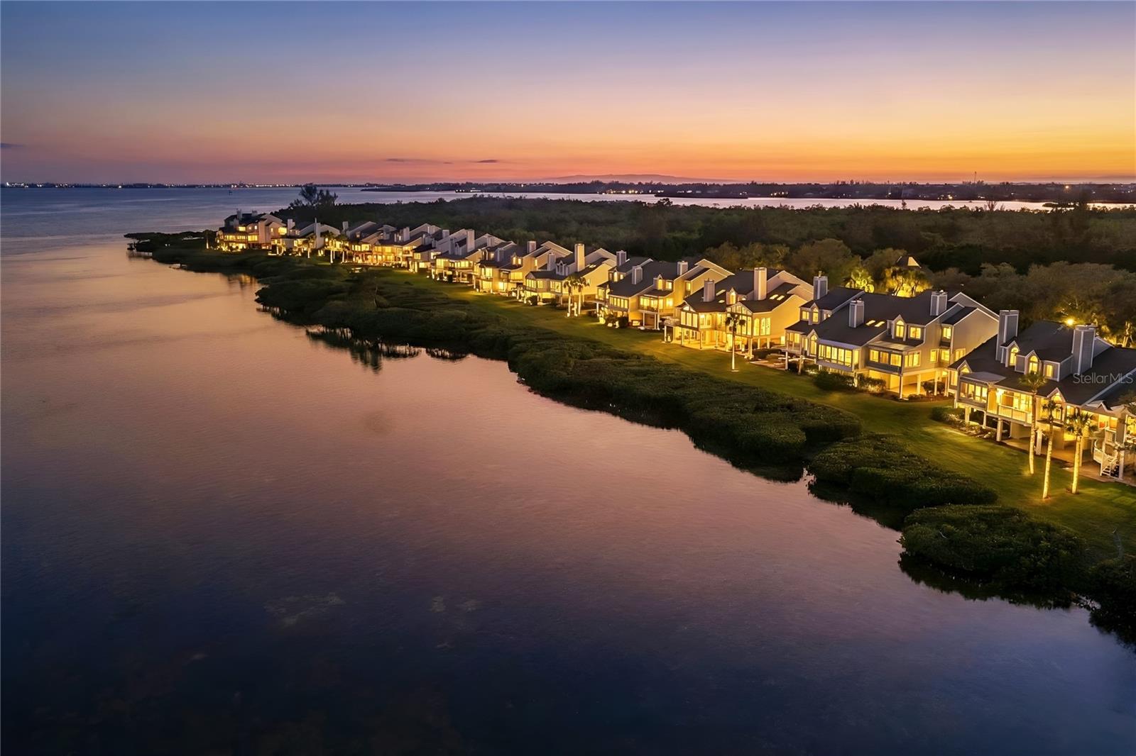 Image 74 of 100 For 58 Tidy Island Boulevard