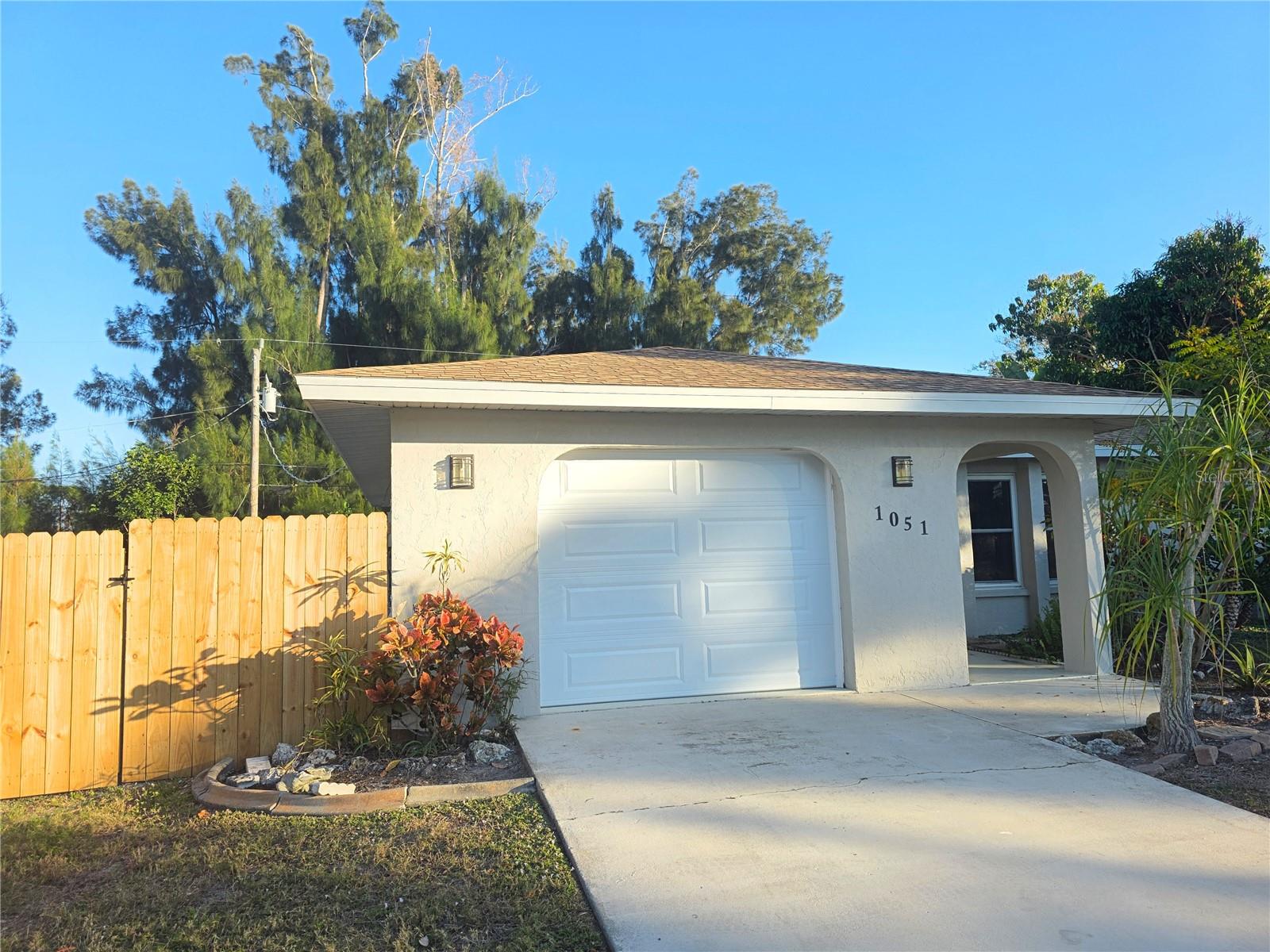 Details for 1051 Acadia Road, VENICE, FL 34293