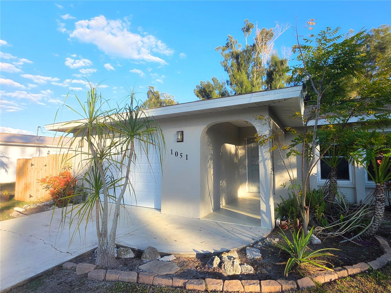 Image 2 of 13 For 1051 Acadia Road