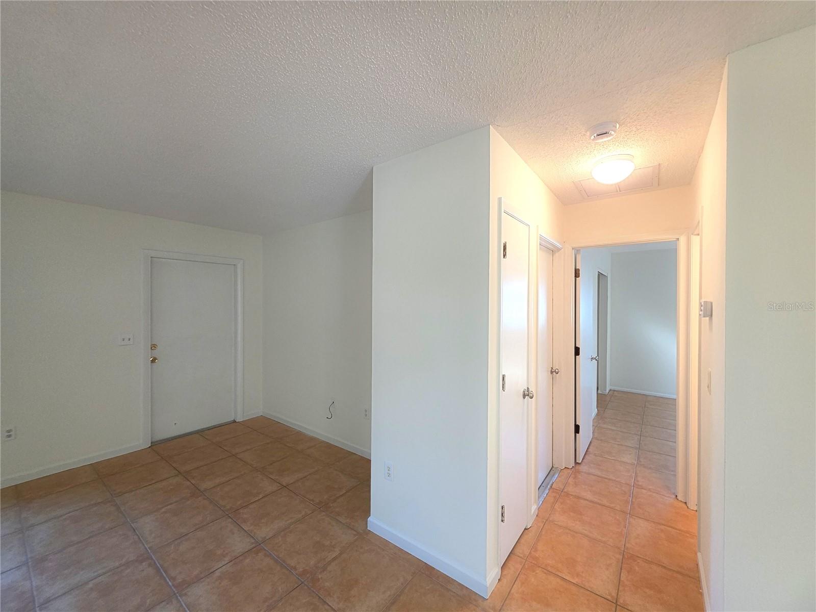 Image 8 of 13 For 1051 Acadia Road