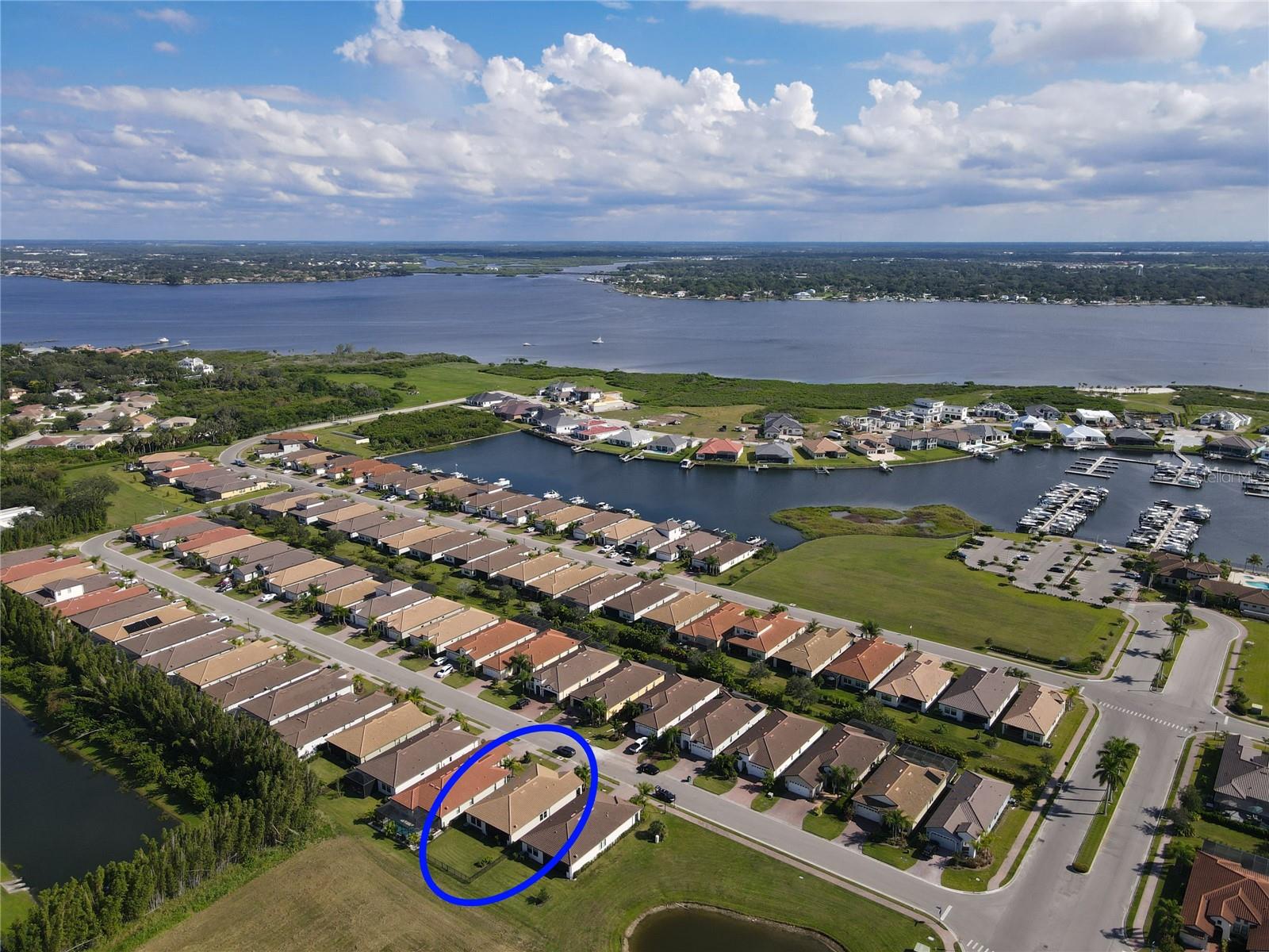 Image 4 of 62 For 1922 6th St E