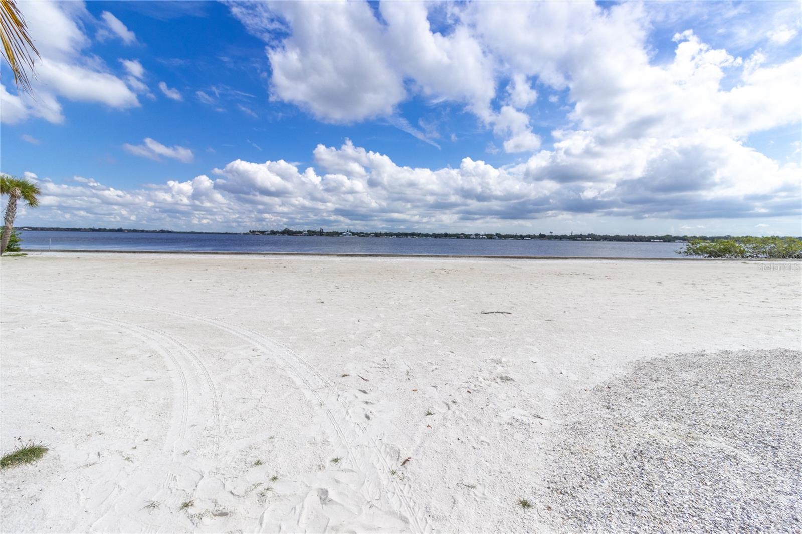 Image 58 of 62 For 1922 6th St E