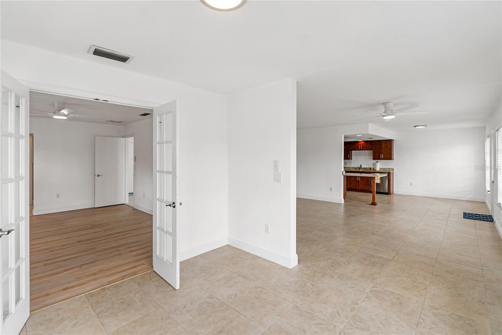 Image 35 of 49 For 6637 Bowline Drive