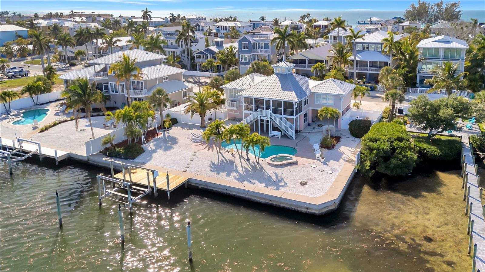 Image 10 of 52 For 2215 Avenue A