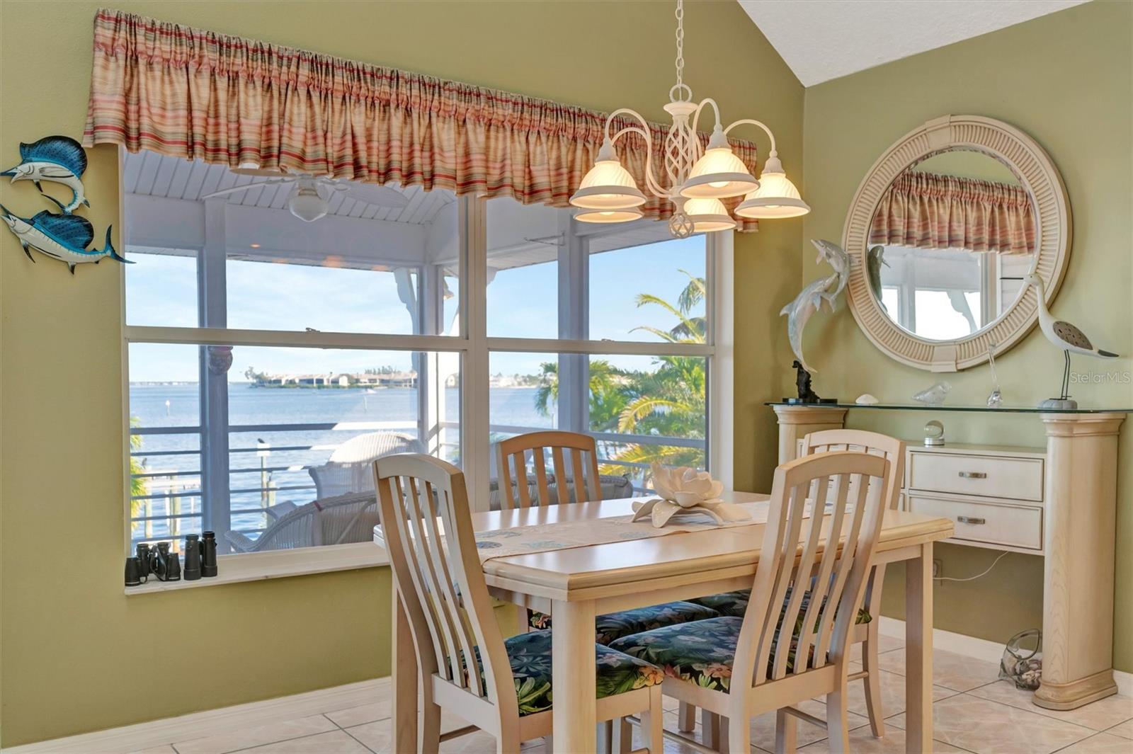 Image 24 of 52 For 2215 Avenue A