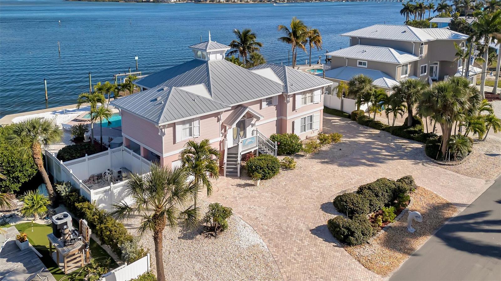 Image 5 of 52 For 2215 Avenue A