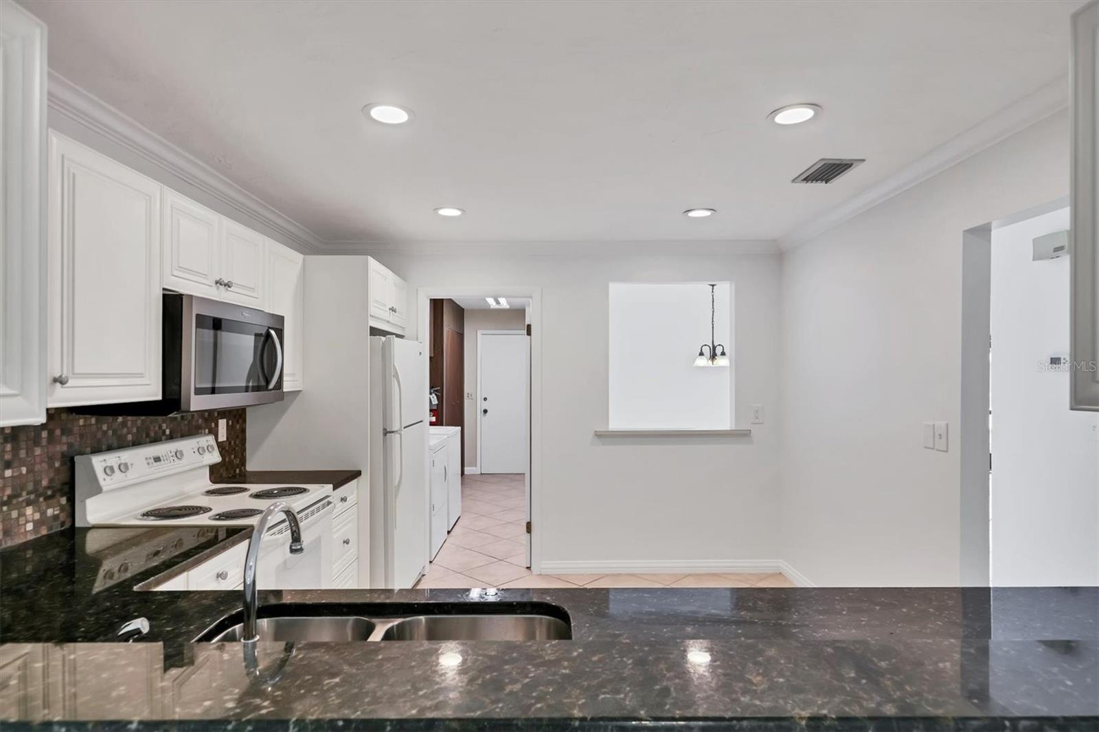 Image 9 of 29 For 3930 Center Gate Circle 16