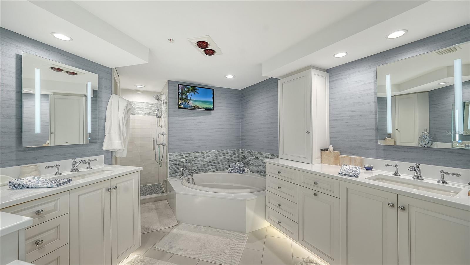 Image 20 of 45 For 565 Sanctuary Drive B506