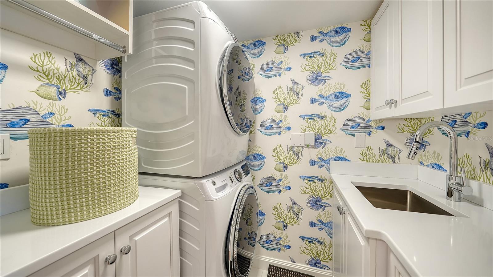 Image 27 of 45 For 565 Sanctuary Drive B506