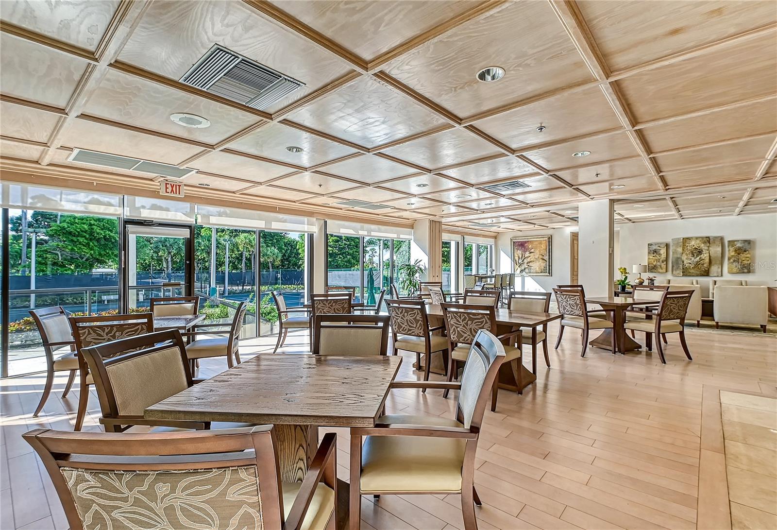 Image 32 of 45 For 565 Sanctuary Drive B506