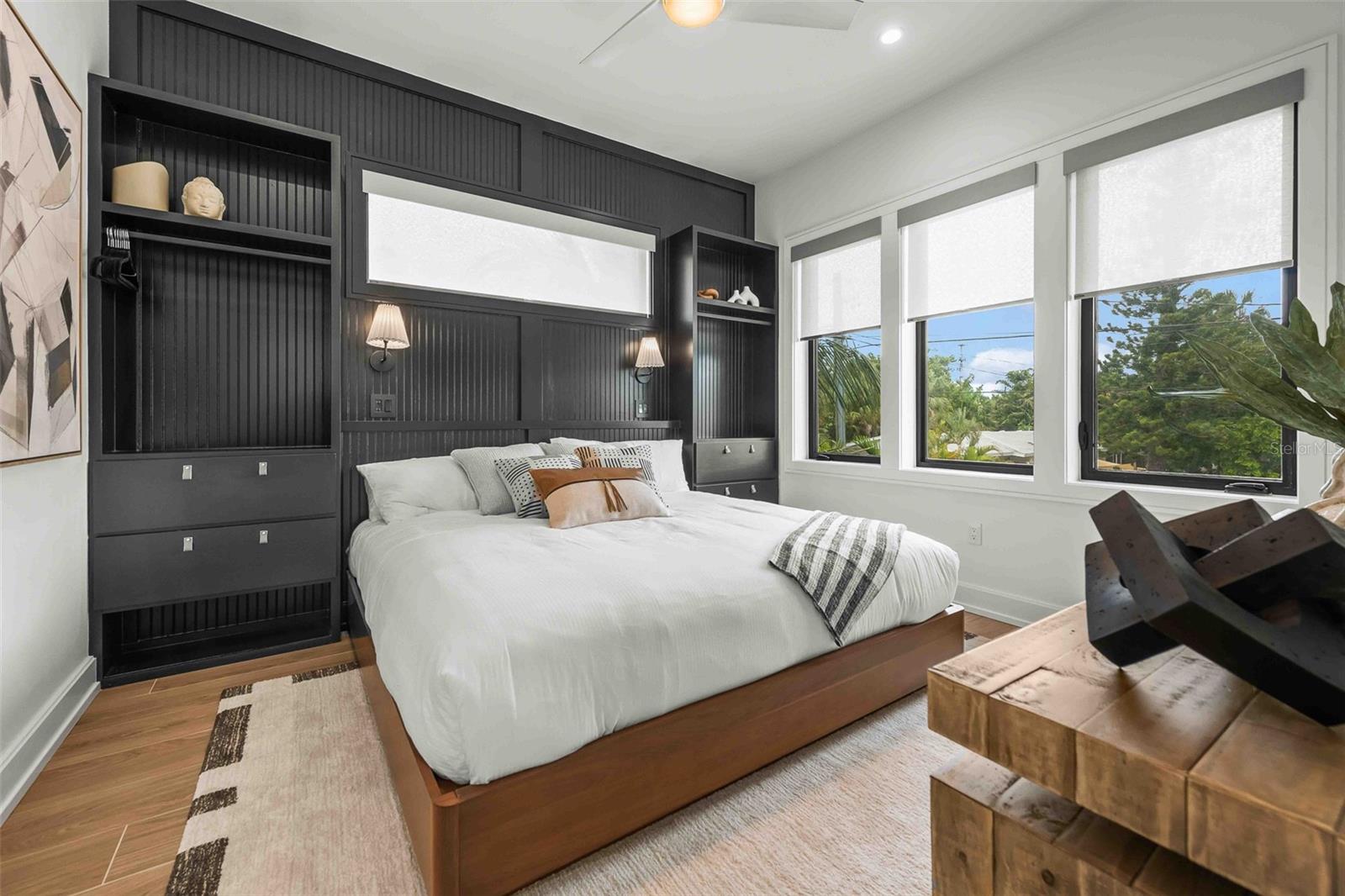 Image 15 of 61 For 5612 Guava Street