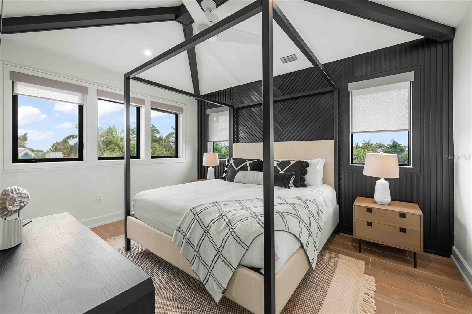 Image 27 of 61 For 5612 Guava Street