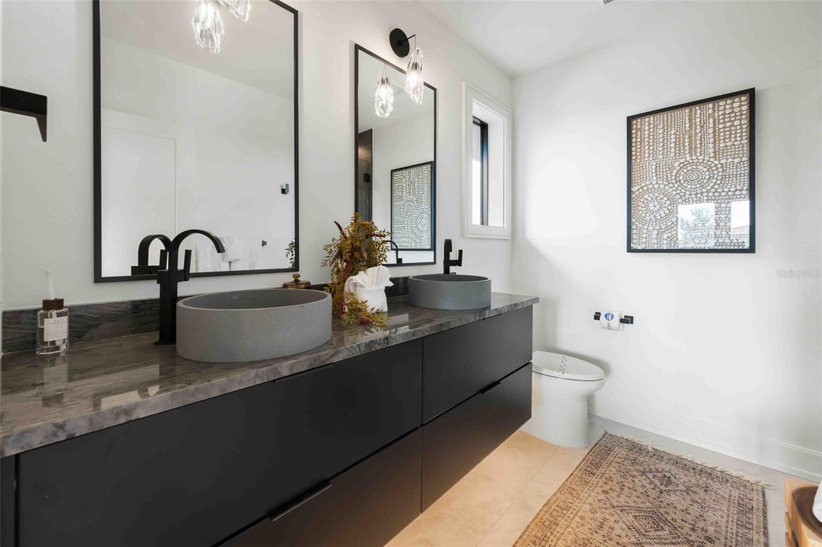 Image 37 of 61 For 5612 Guava Street