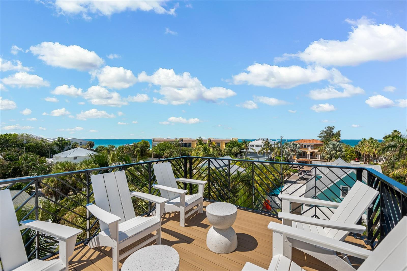 Image 51 of 61 For 5612 Guava Street