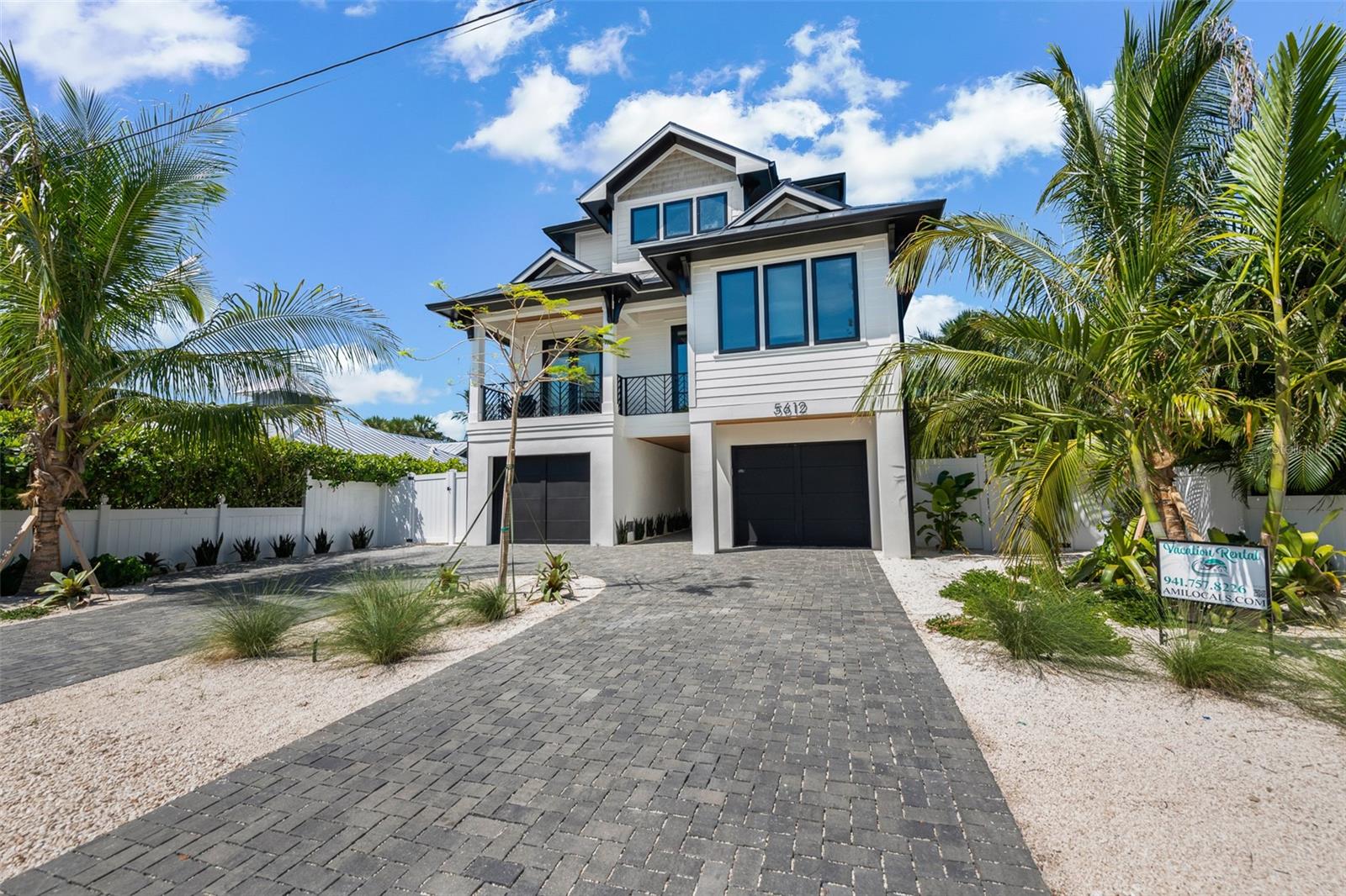 Image 53 of 61 For 5612 Guava Street