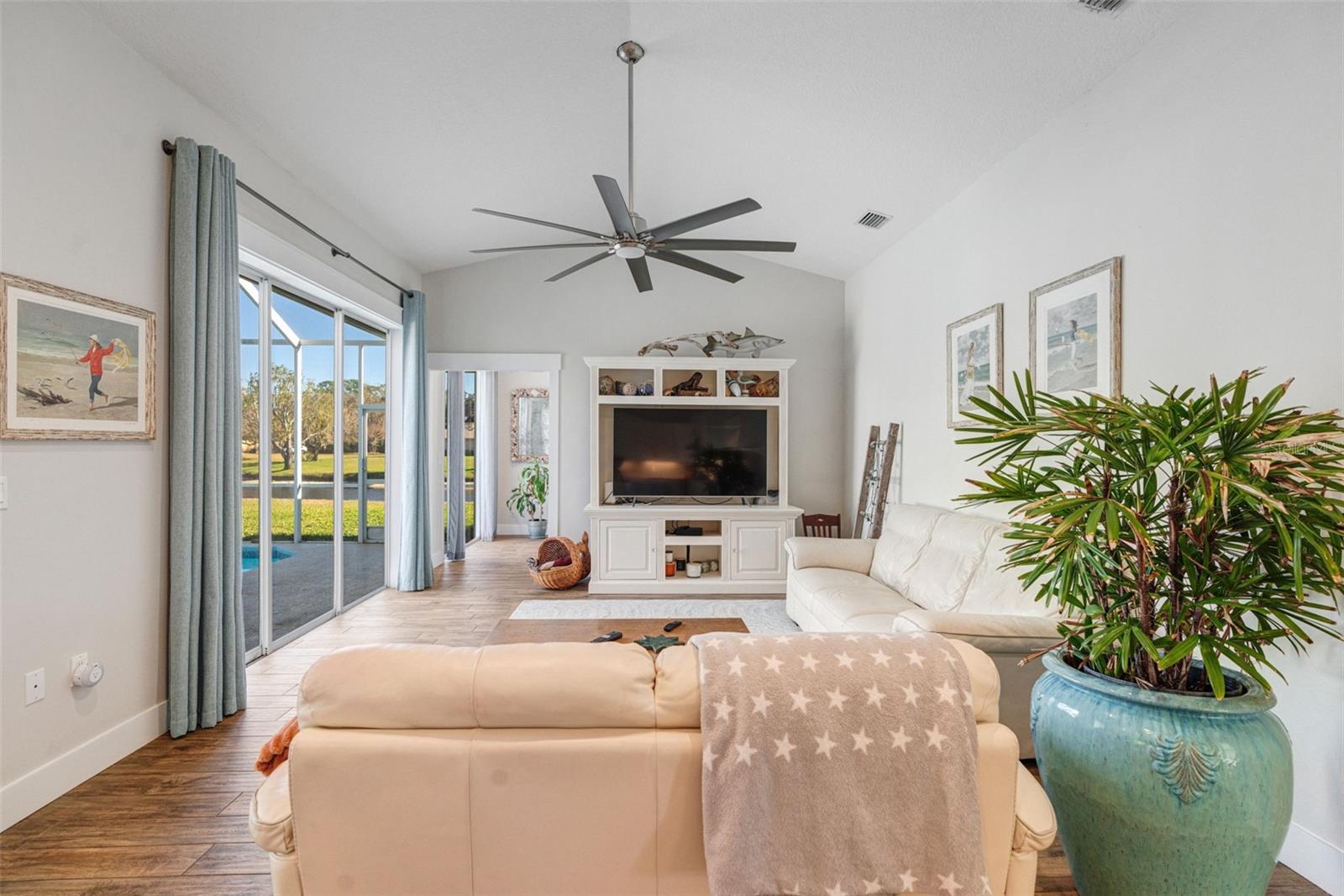 Image 12 of 41 For 4575 Satinleaf Lane