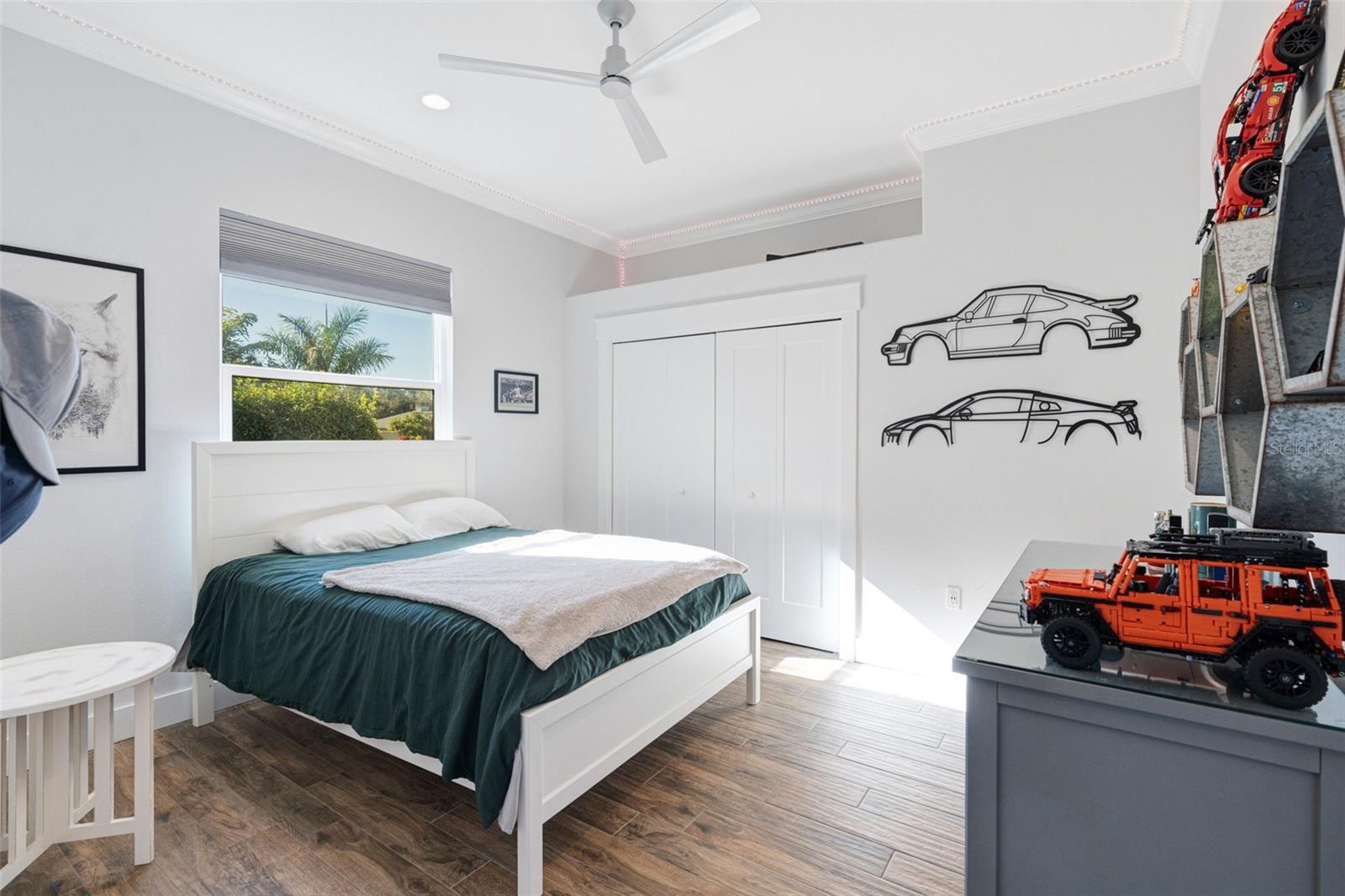 Image 16 of 41 For 4575 Satinleaf Lane