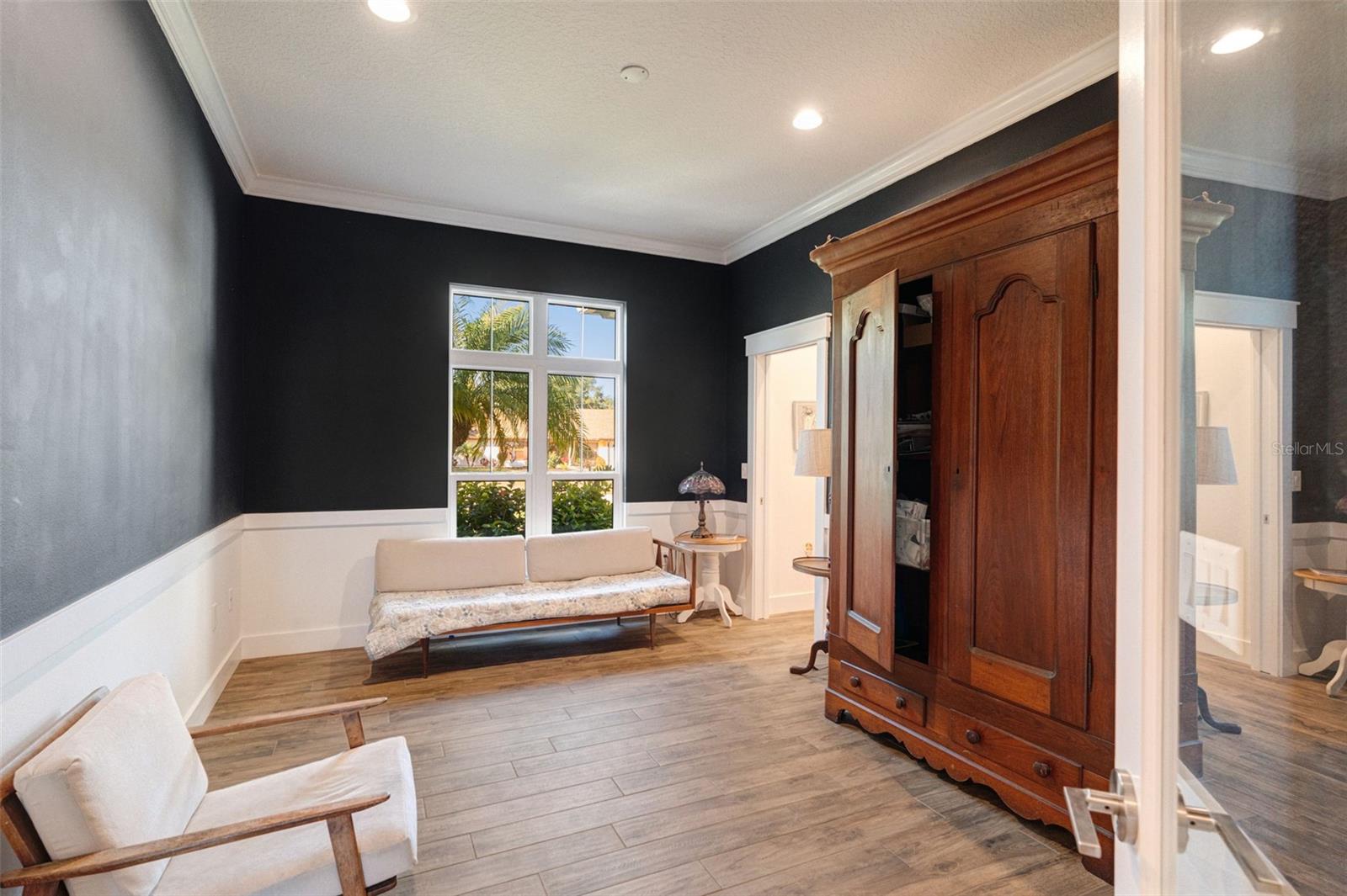 Image 21 of 41 For 4575 Satinleaf Lane