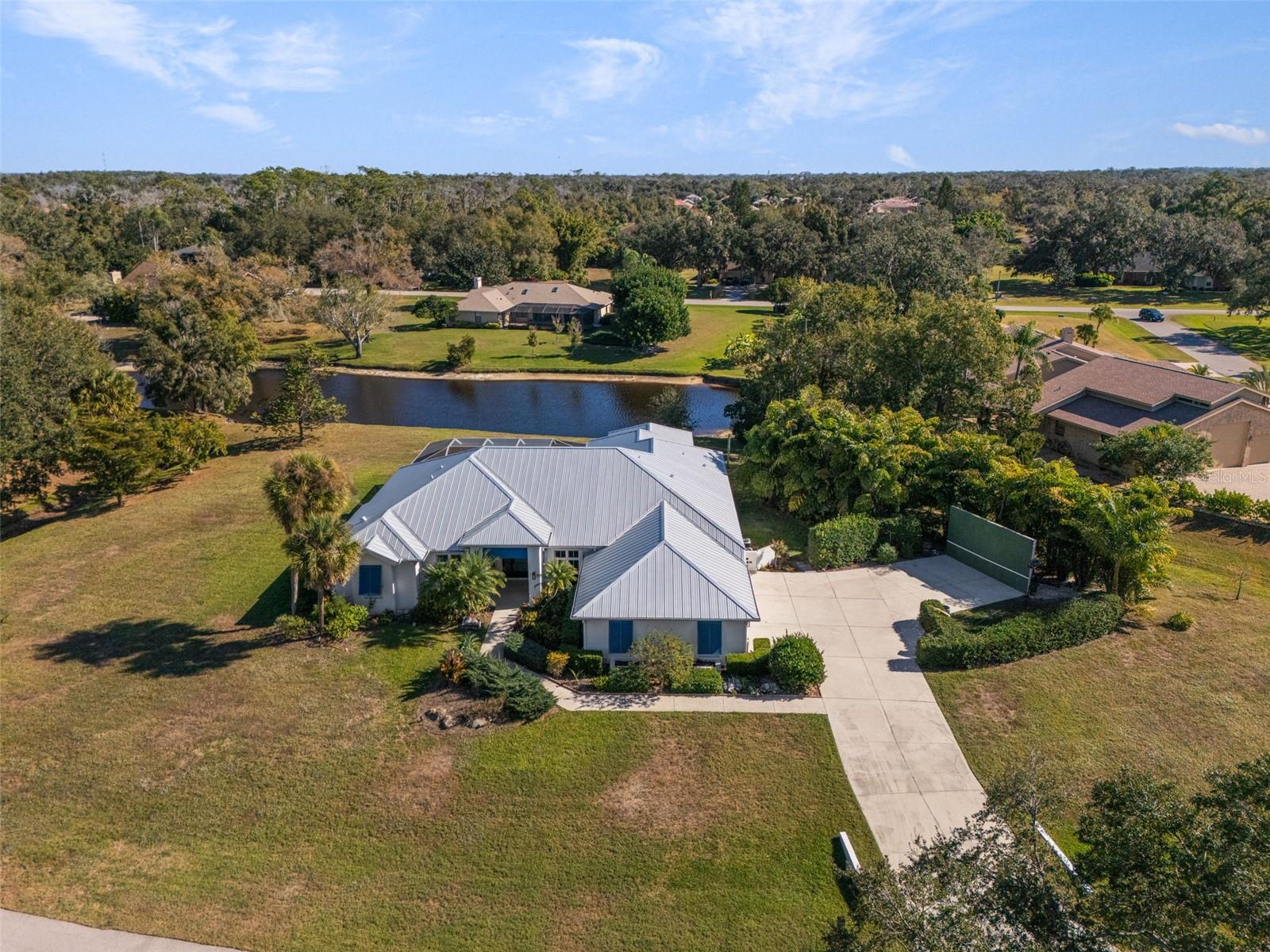 Image 37 of 41 For 4575 Satinleaf Lane