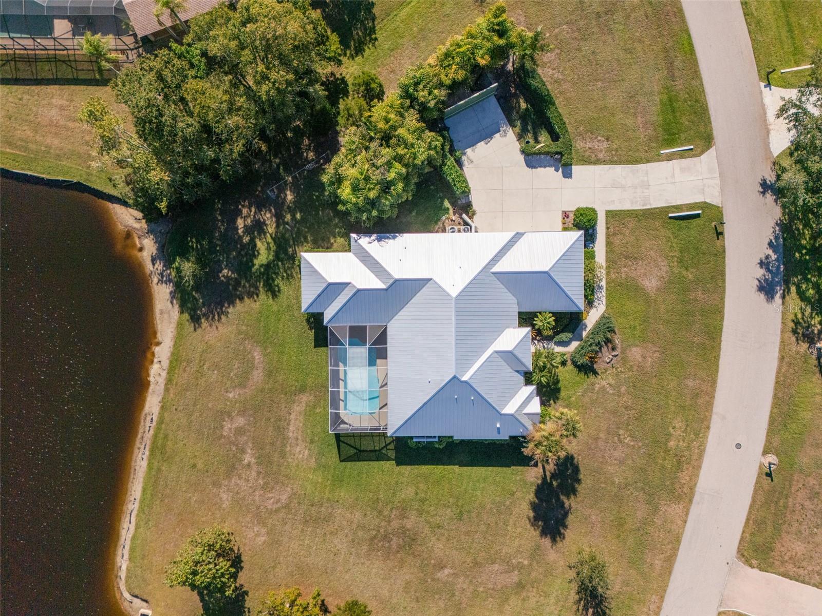 Image 38 of 41 For 4575 Satinleaf Lane