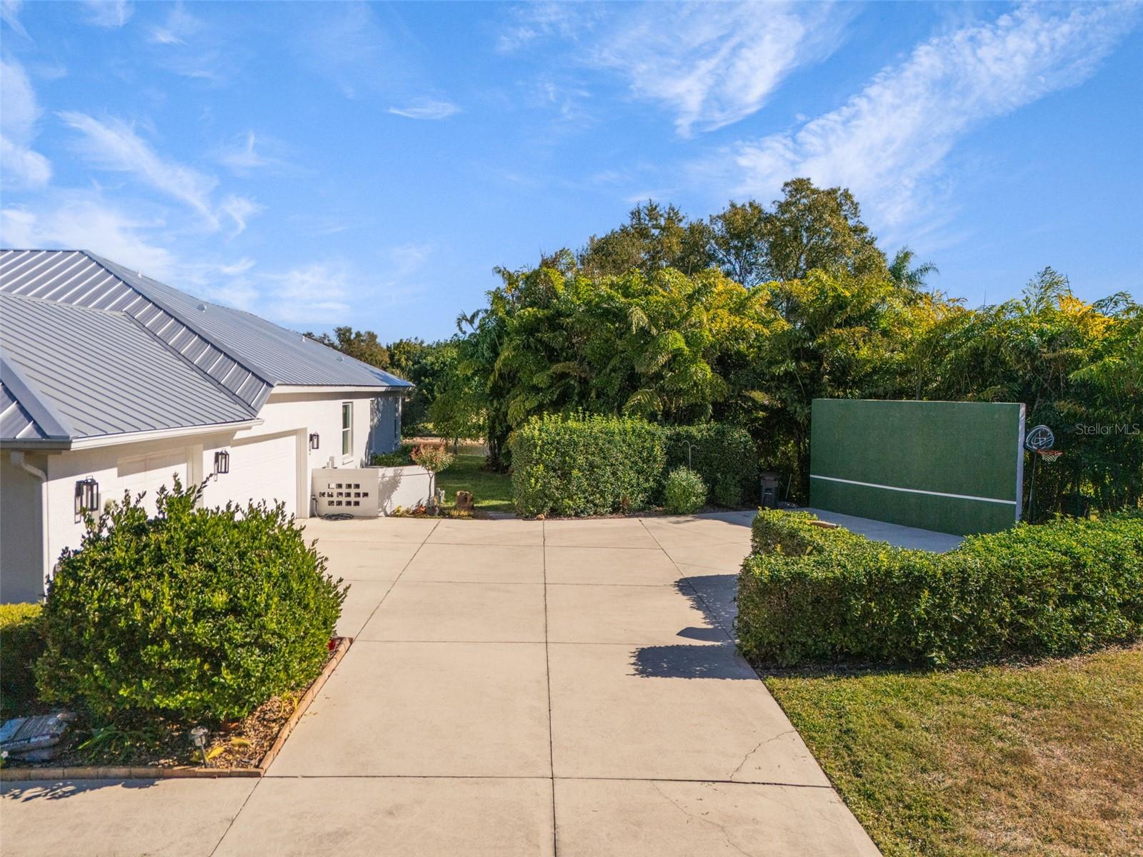 Image 39 of 41 For 4575 Satinleaf Lane