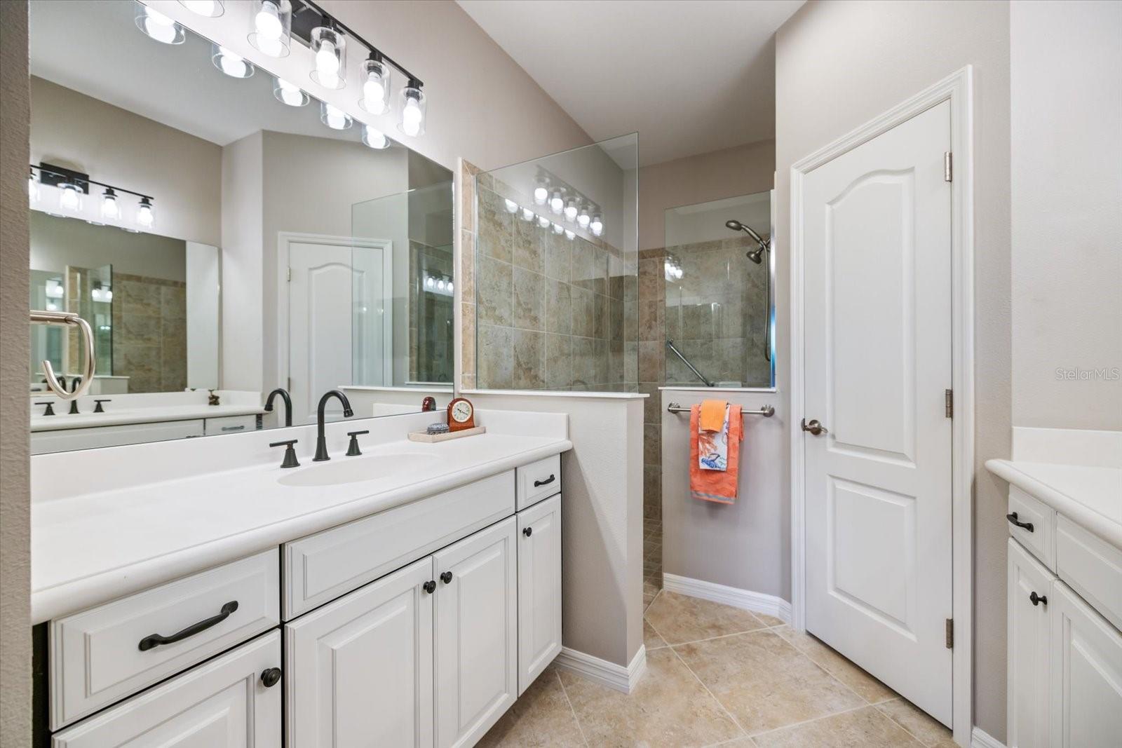 Image 24 of 50 For 1425 Backspin Drive