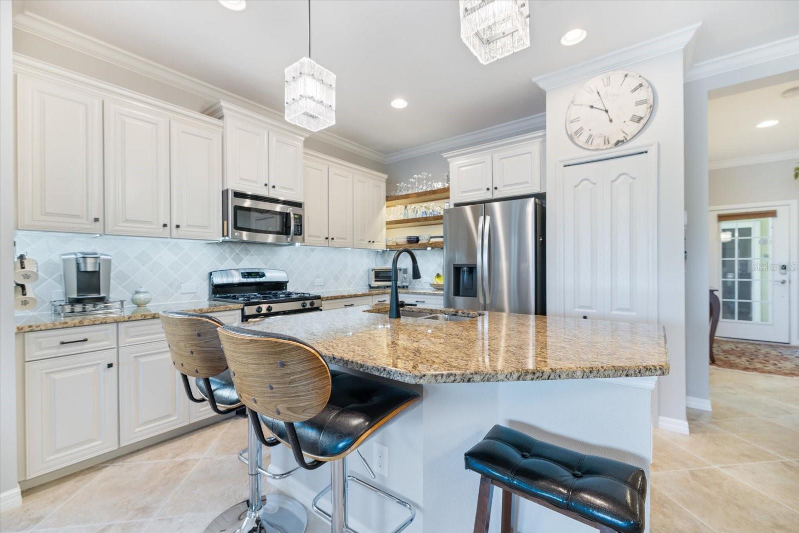 Image 9 of 50 For 1425 Backspin Drive