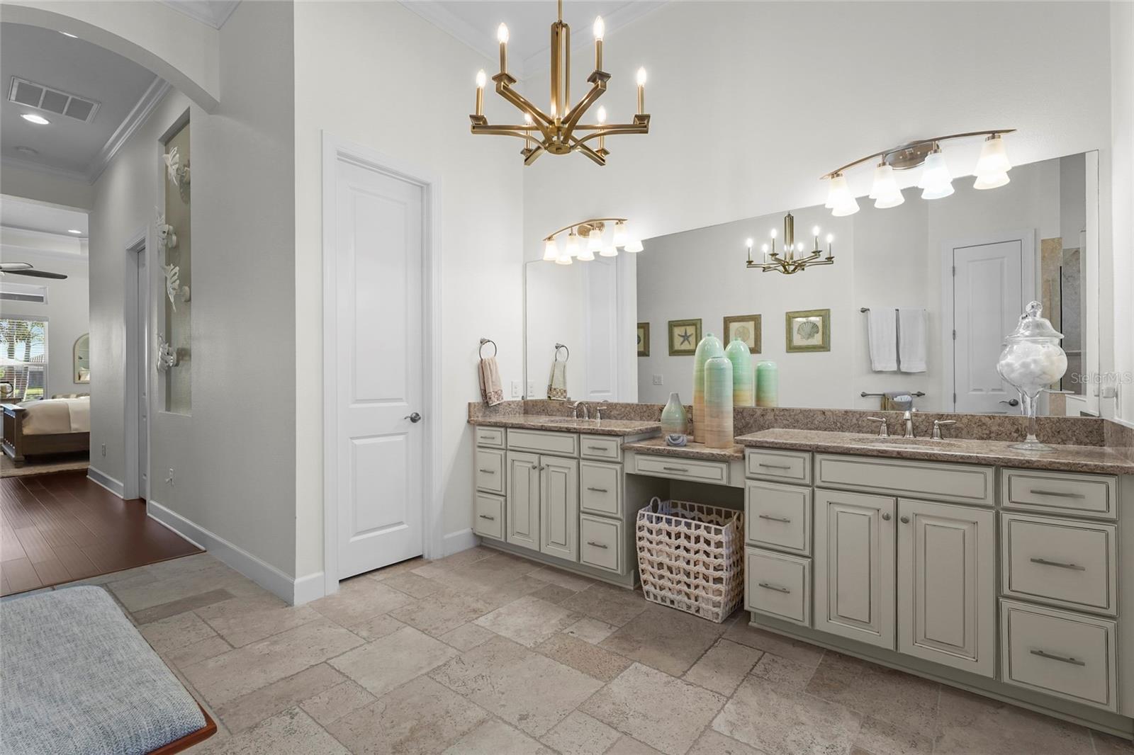 Image 24 of 93 For 5349 Brookgrove Drive