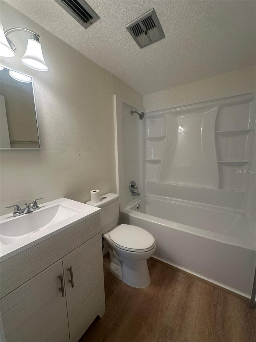 Image 7 of 8 For 5011 -a 21st Street W A