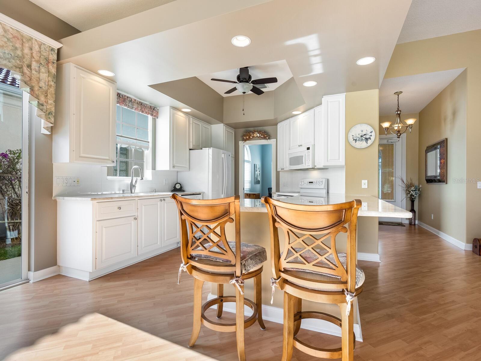 Image 10 of 45 For 7675 Uliva Way