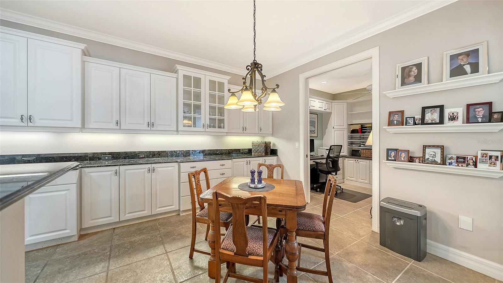 Image 12 of 51 For 2529 Marblehead Drive